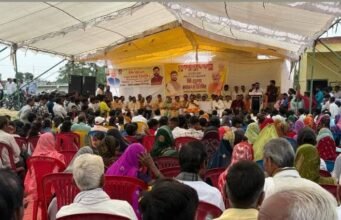 सांसद विवेक बंटी साहू द्वारा 100 दिन सेवा संकल्प और स्वास्थ्य के अंतर्गत चौरई के सिरेगाँव में हुआ स्वास्थ्य शिविर,