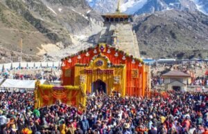 केदारनाथ में श्रद्धालुओं की संख्या 15 लाख पार, मौसम साफ होते लौटने लगी पहले जैसी रौनक
