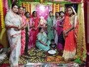 गणेश उत्सव पर महिला मंडलों द्वारा दी जा रही भजनों की प्रस्तुति