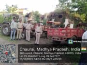 मुआरी से खनिज विभाग ने पकड़े 6 ट्रैक्टर, पुलिस अभिरक्षा में किया खड़ा
