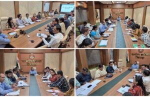 कलेक्टर श्री नारायन की अध्यक्षता में खाद वितरण एवं भावांतर योजना की समीक्षा बैठक संपन्न