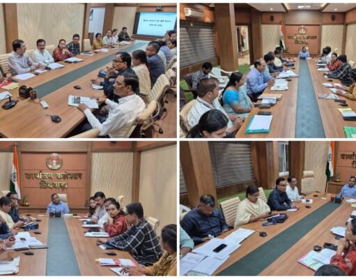 कलेक्टर श्री नारायन की अध्यक्षता में खाद वितरण एवं भावांतर योजना की समीक्षा बैठक संपन्न