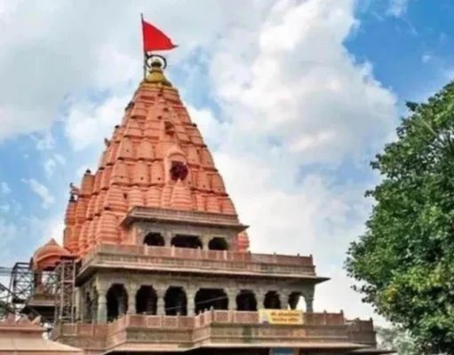 उज्जैन के महाकाल मंदिर में पुजारी, सेवक व कर्मचारियों के लिए तय होगा ड्रेसकोड