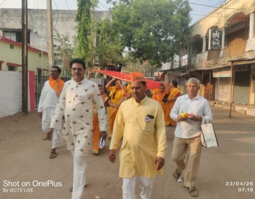 गंगा सप्तमी पर नर्मदा स्नान के लिए निकला भक्ति जत्था