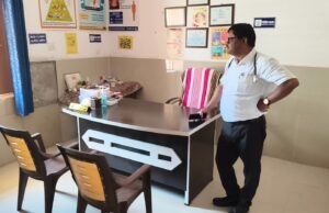 कपूरदा आरोग्यम उप स्वास्थ्य केंद्र में नहीं पहुंच रहे स्वास्थ्य कर्मी