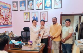 वरिष्ठ पत्रकार श्याम चौरसिया के जन्मदिन पर सेवा सदन में हुआ भव्य सम्मान