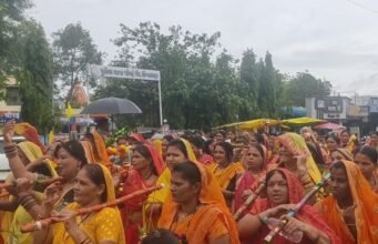 हर-हर महादेव से गूंजा चौरई, सावन में निकली भव्य पावन कावड़ यात्रा