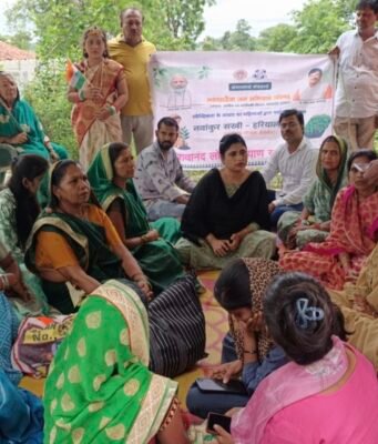 नवांकुर सखी कार्यक्रम का हुआ सफल आयोजन, ग्रामीणों को दिया जागरूकता का संदेश